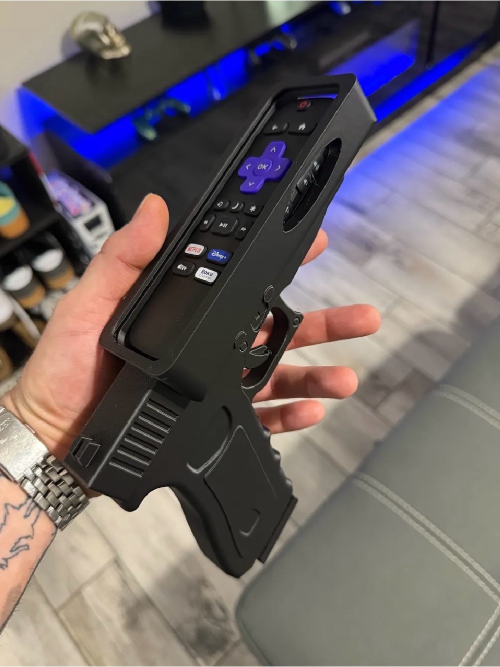 Black Remote Control Gun Holder for Streaming Devices